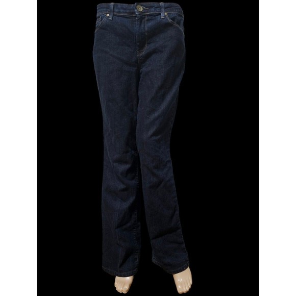 EUC Style & Co Straight Leg Dark Rinse Jeans Size 10 Cotton Polyester Spandex - Picture 7 of 11